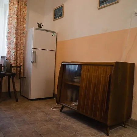 בית נופש Sveta Ana Stari Trg pri Lozu