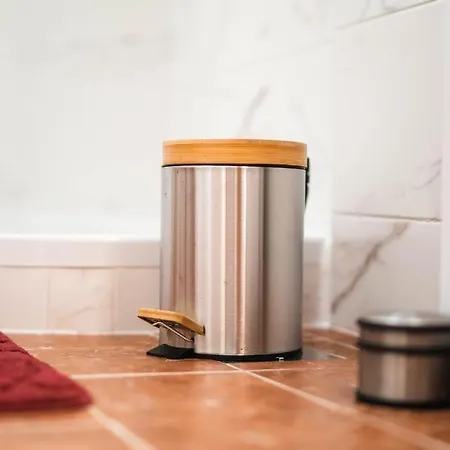 Sveta Ana * Stari Trg pri Lozu